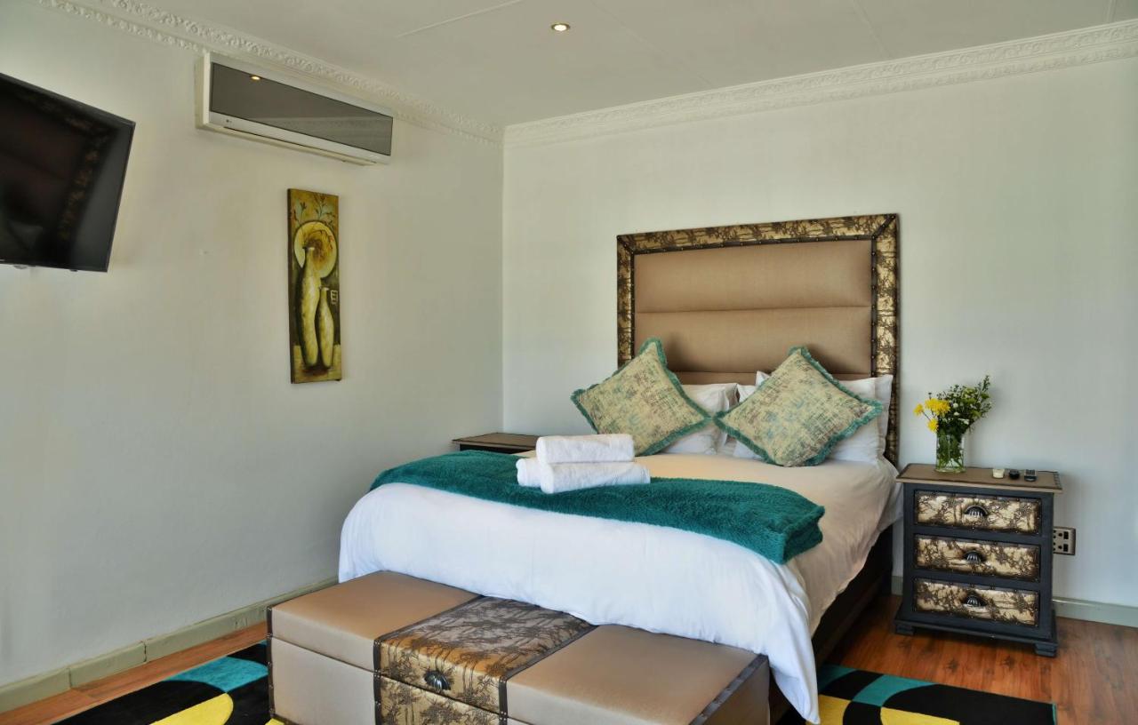 Indlovukazi Guesthouse Hartbeespoort Dış mekan fotoğraf